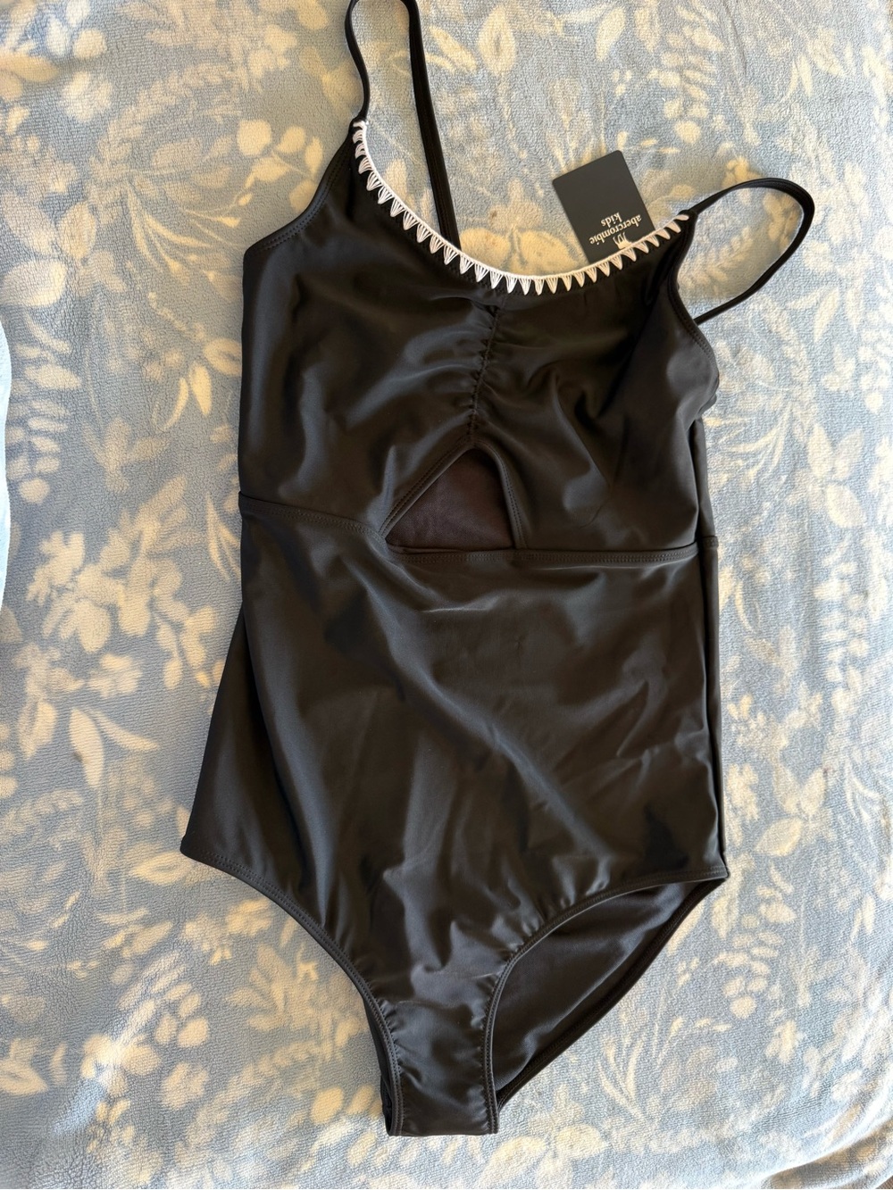 abercrombie kids Black One-Piece Swimsuit with White Trim Size 15/16